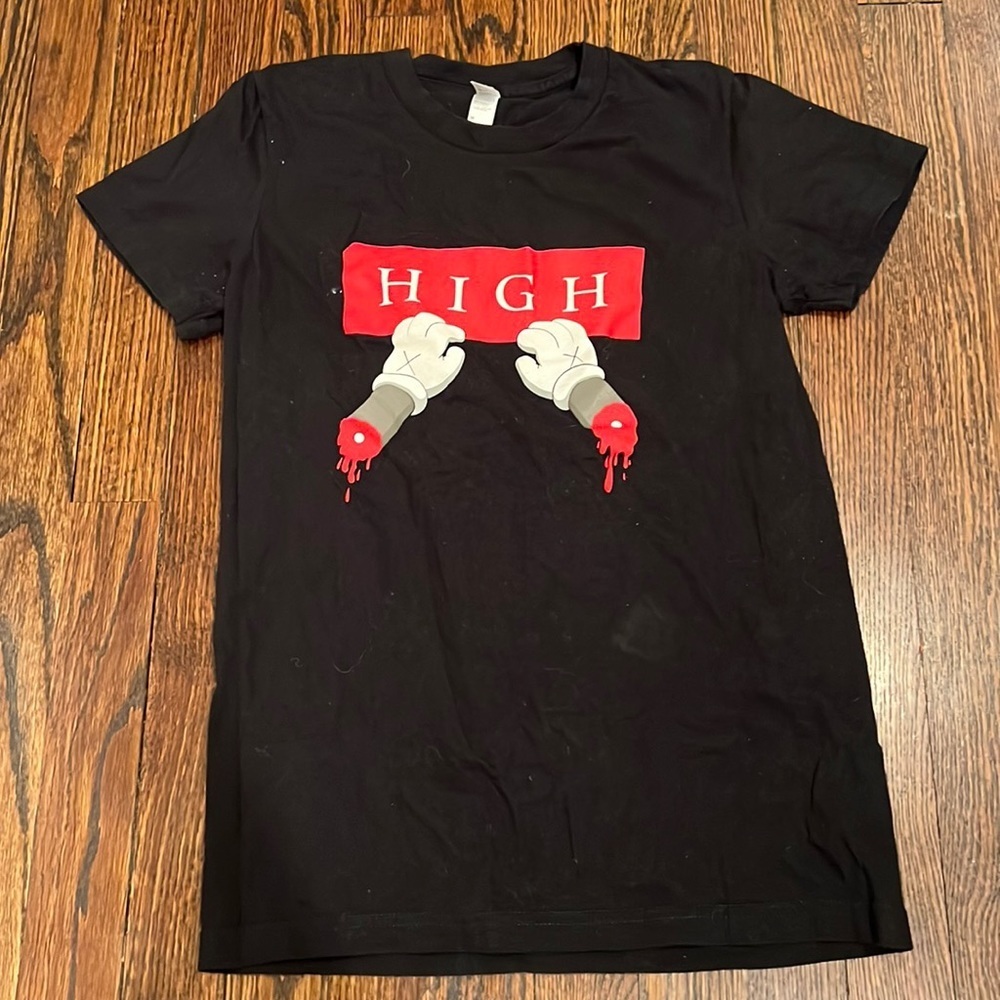 American Apparel women’s t shirt size M